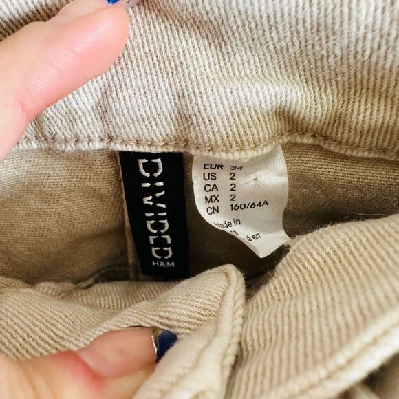 NWT H&M Divided Belted Cargo Mini Skirt – Khaki Tan – Size 2 (Fits Small) - Picture 4 of 9